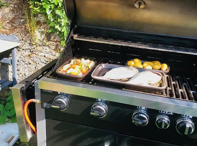 Plan B. בית נופש